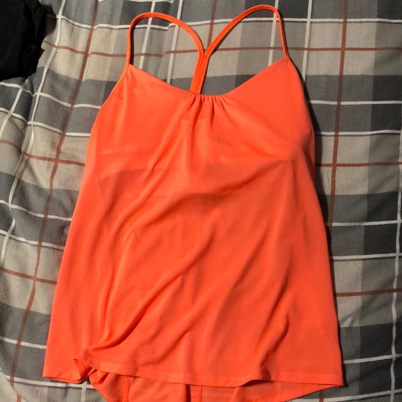 Work out top - Picture 1 of 4